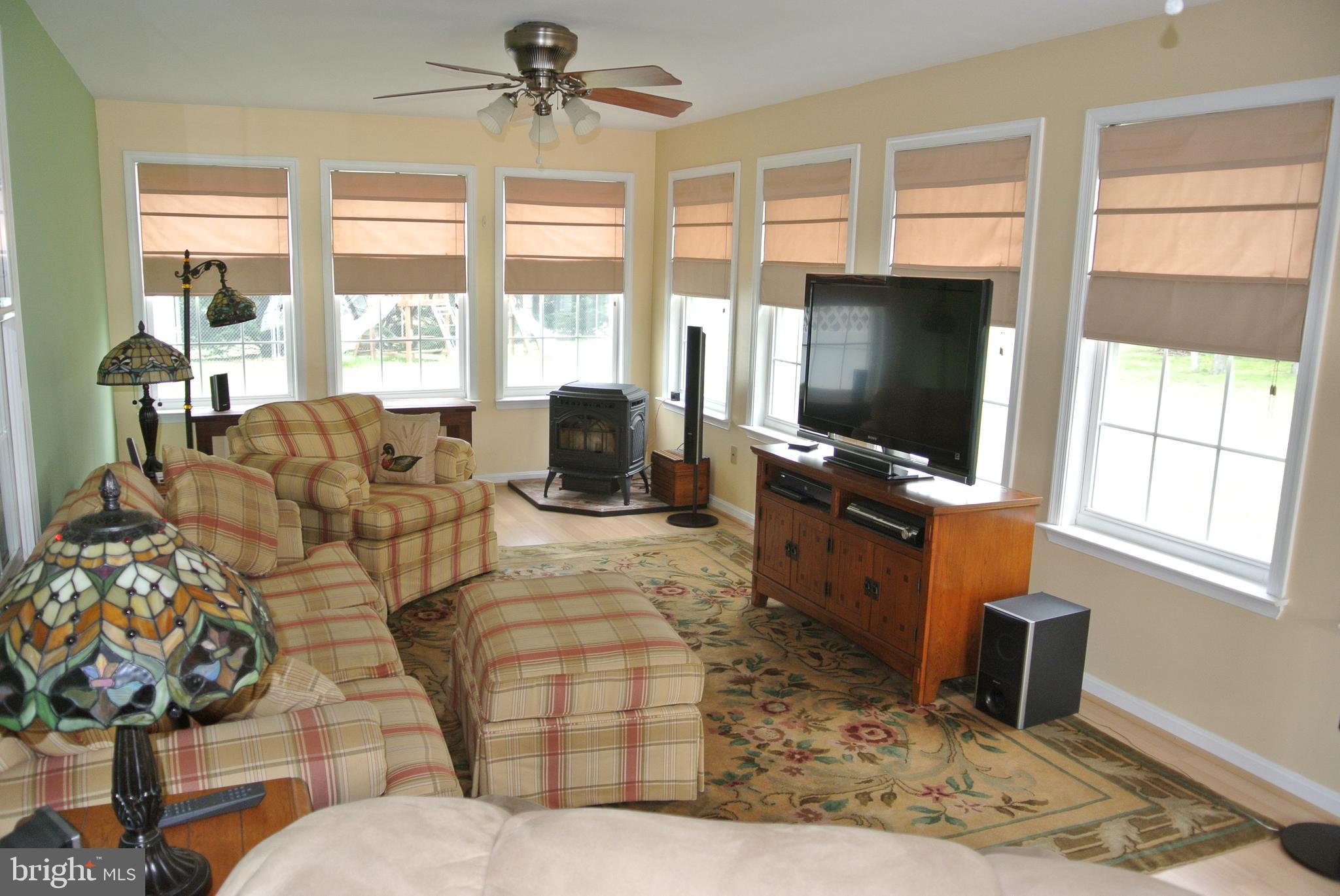 CRESCENT RUN - Residential