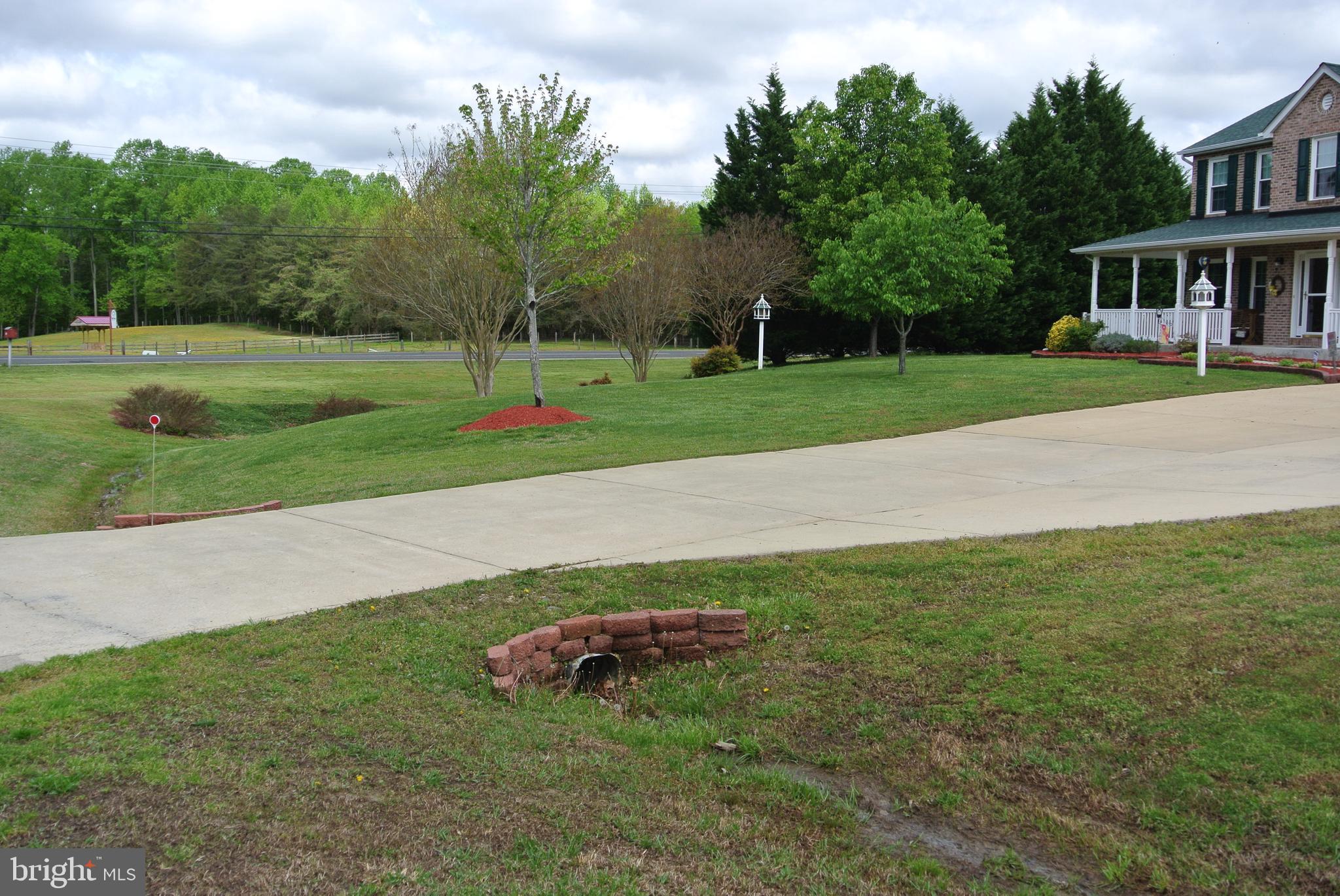 CRESCENT RUN - Residential