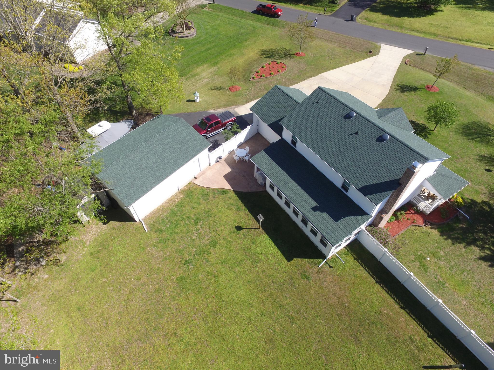 CRESCENT RUN - Residential