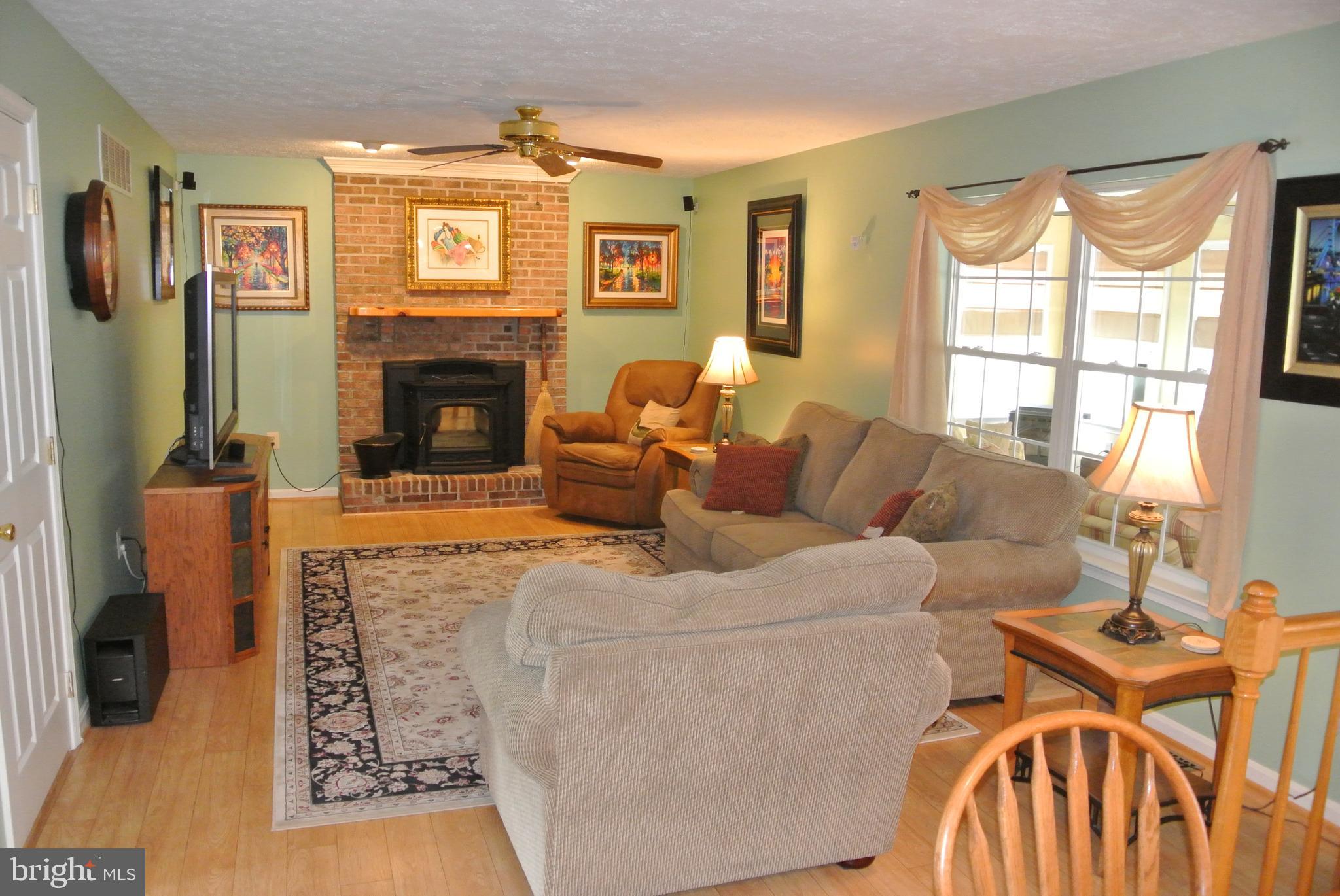 CRESCENT RUN - Residential