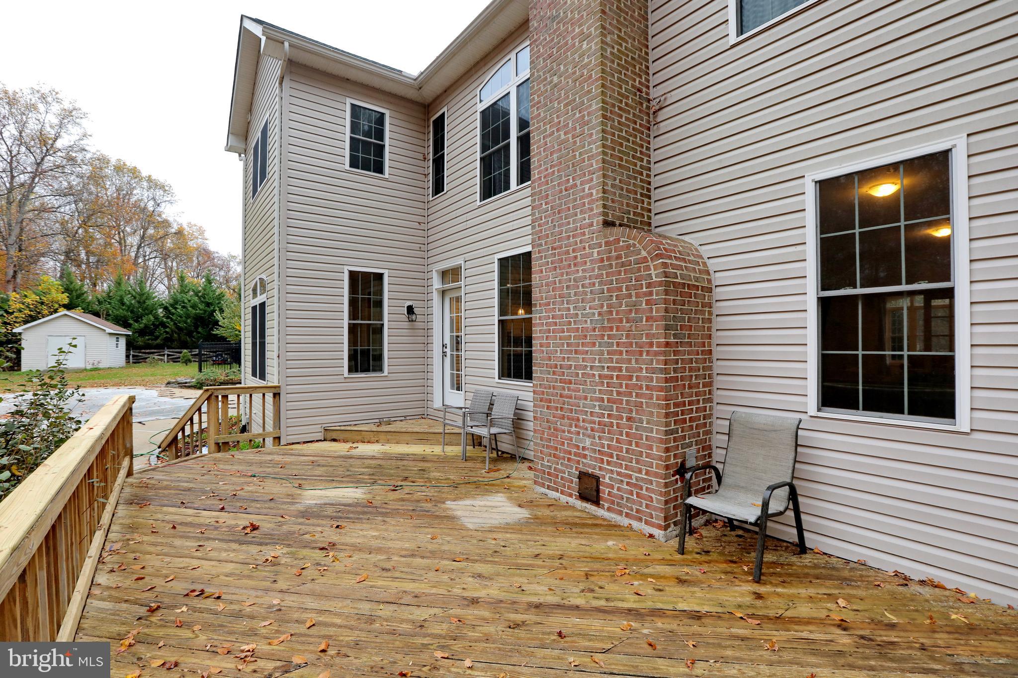 BRIDGELEIGH FARMS - Residential