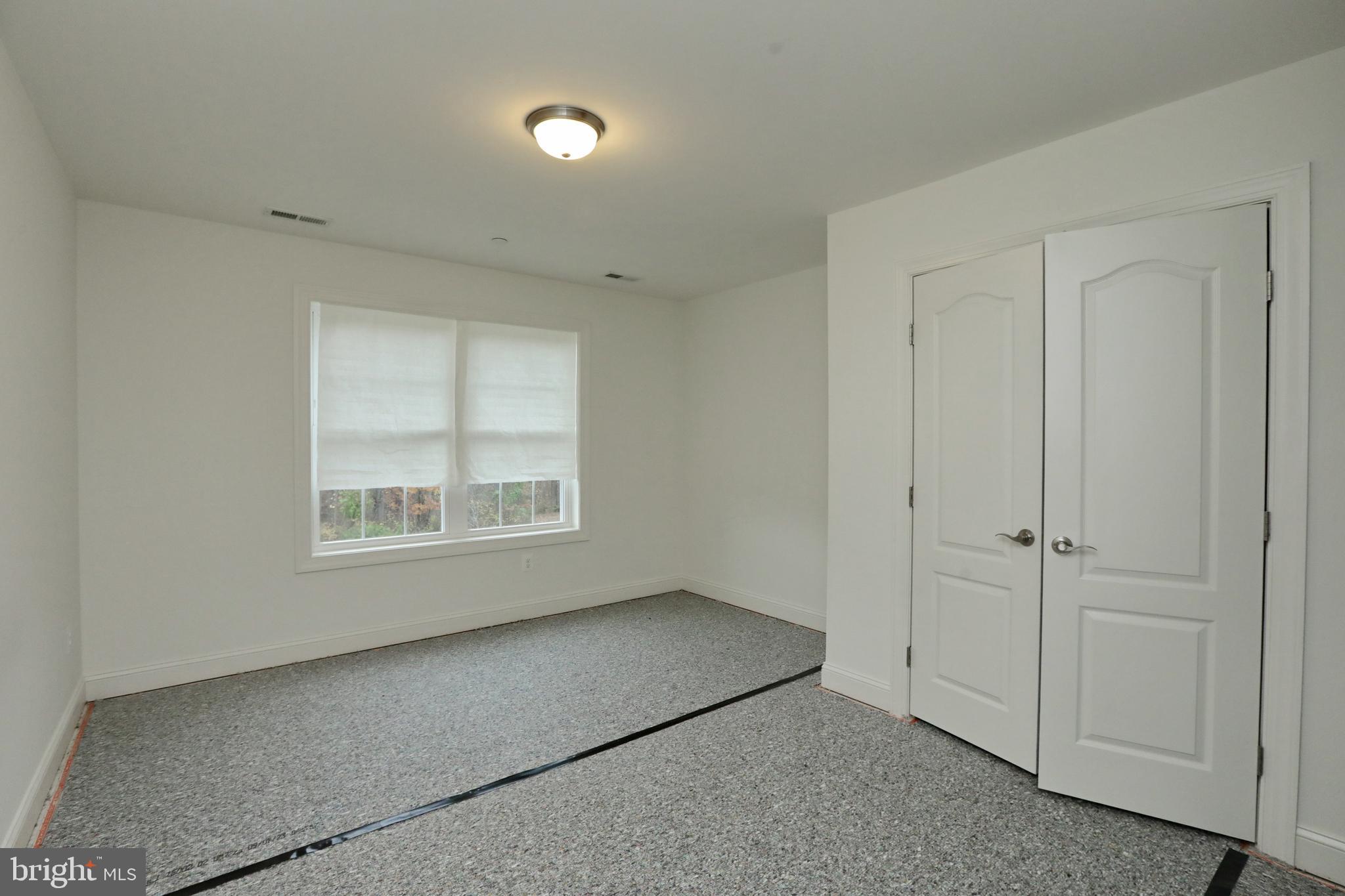 BRIDGELEIGH FARMS - Residential