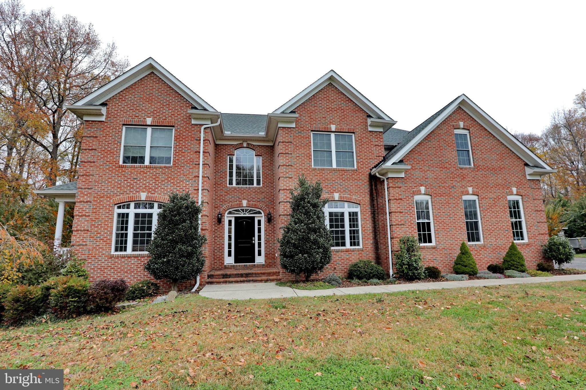 BRIDGELEIGH FARMS - Residential