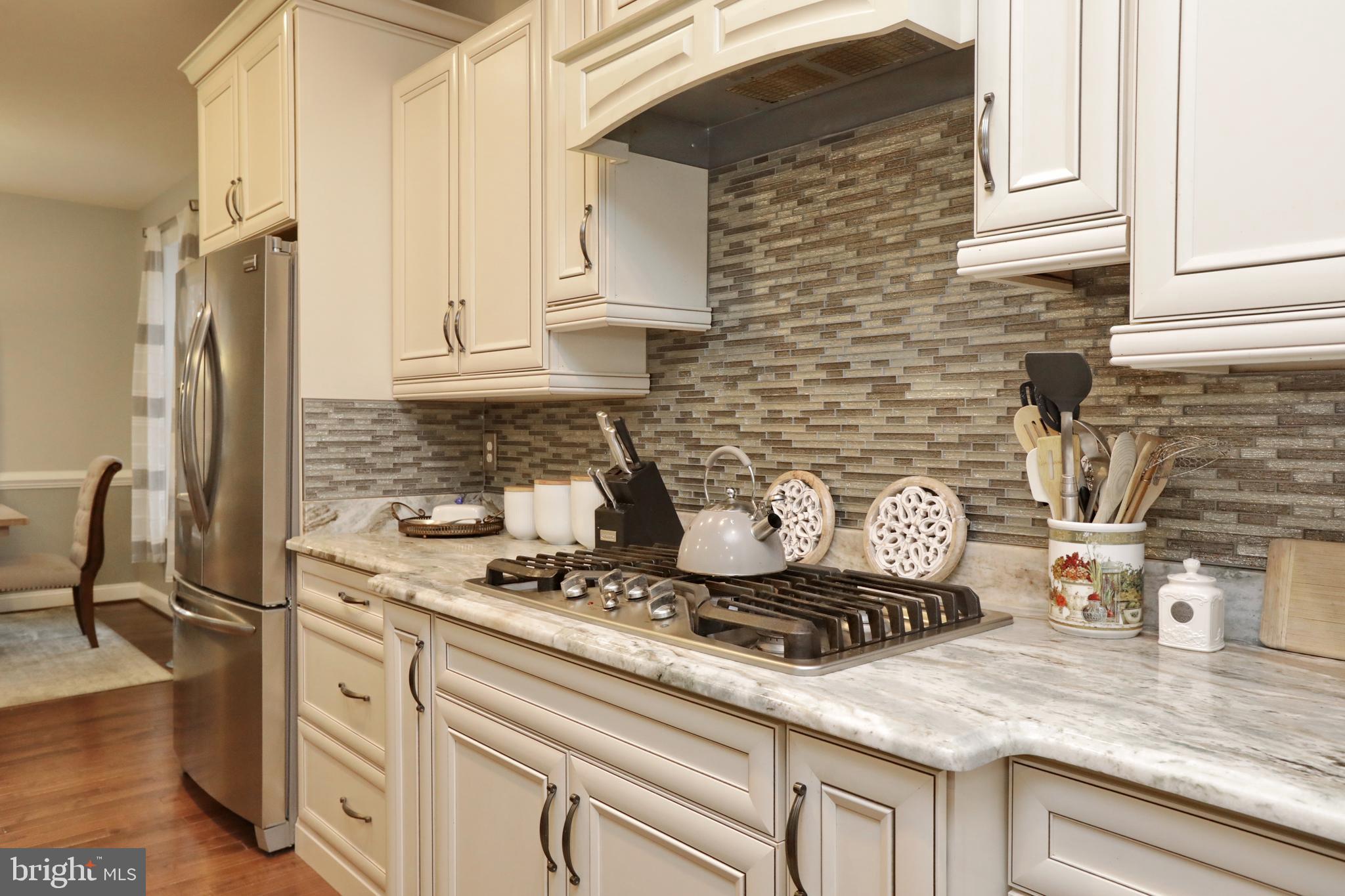 BRIDGELEIGH FARMS - Residential