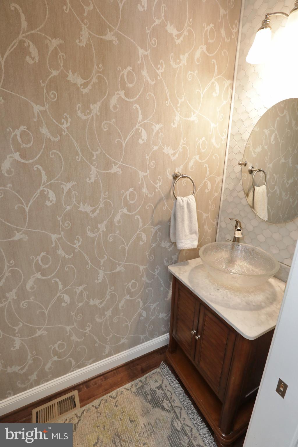 BRIDGELEIGH FARMS - Residential