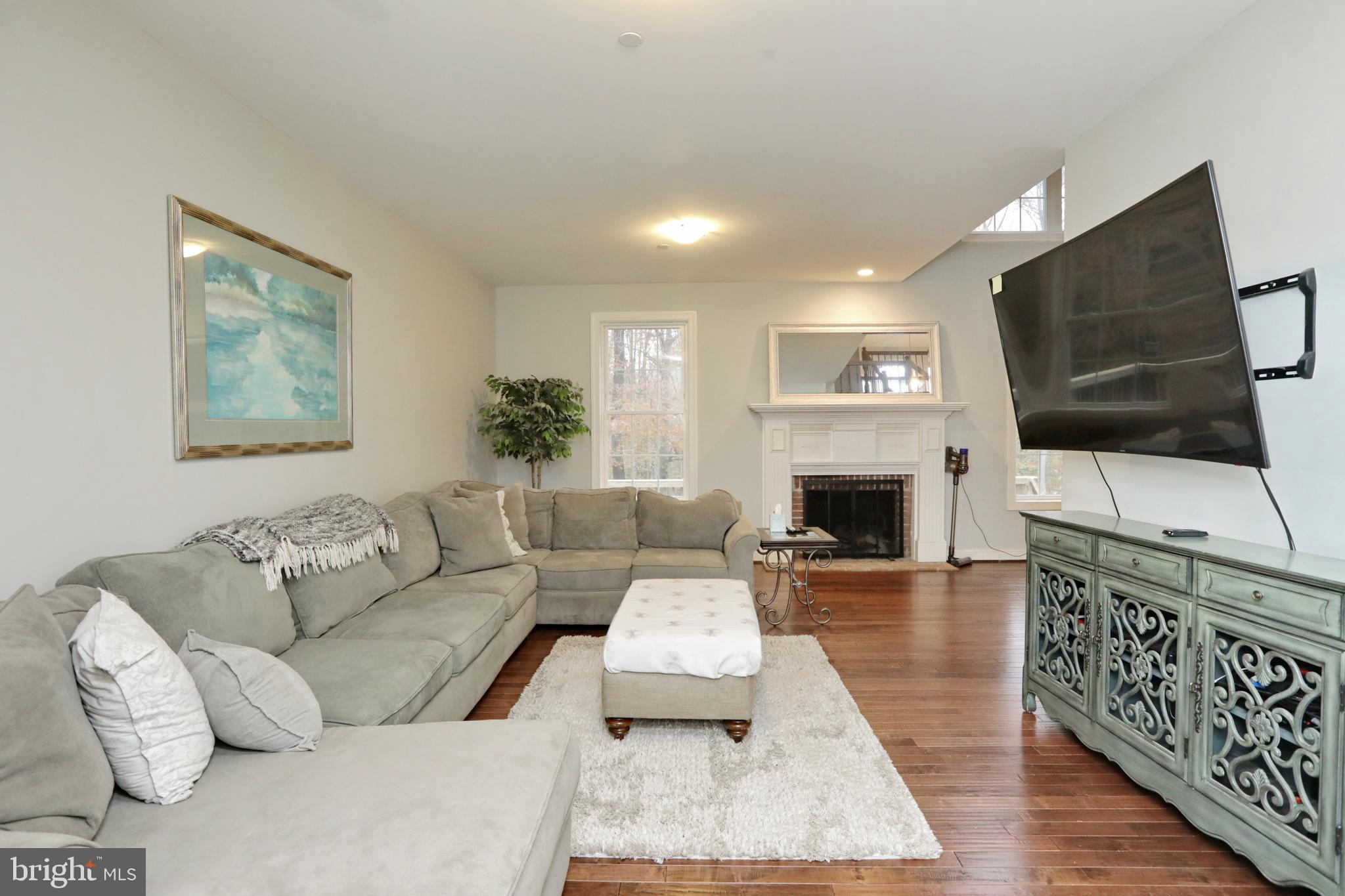 BRIDGELEIGH FARMS - Residential