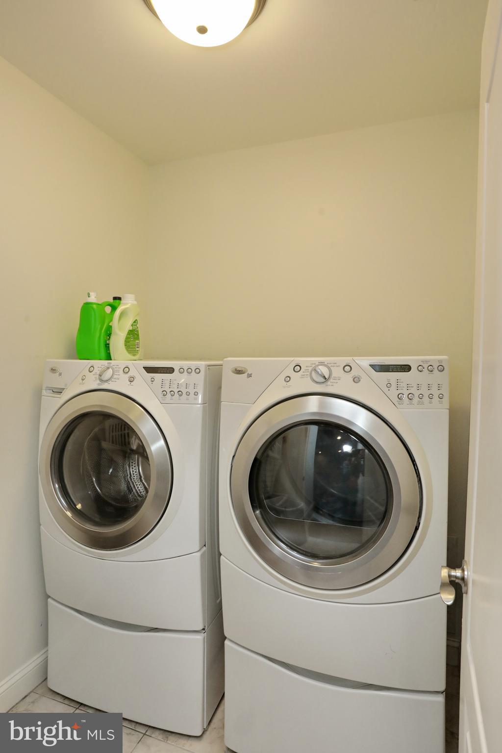 BRIDGELEIGH FARMS - Residential