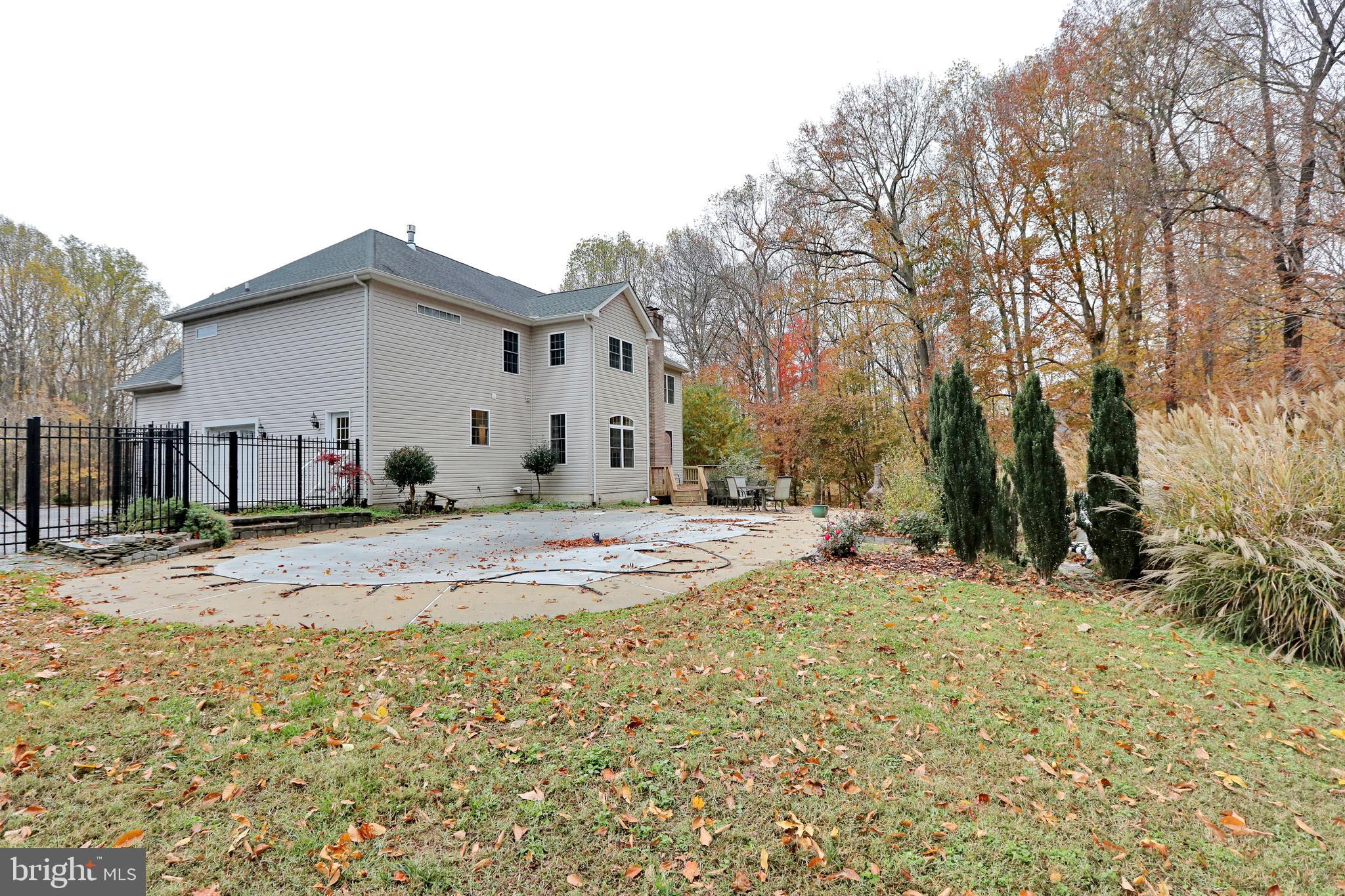 BRIDGELEIGH FARMS - Residential