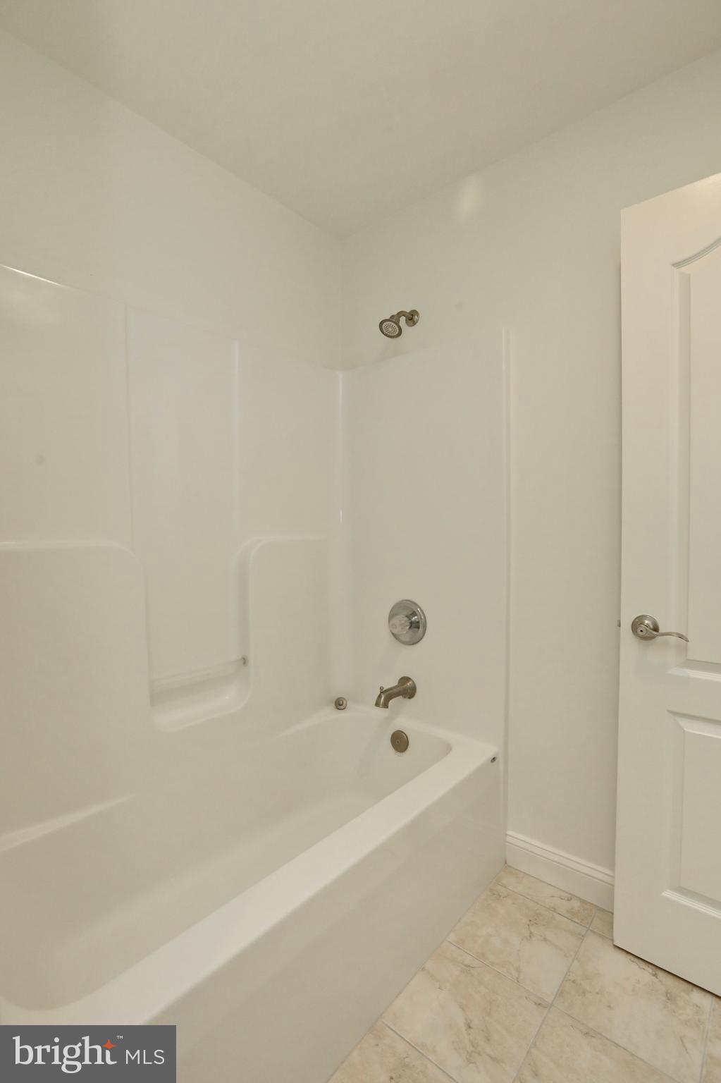 BRIDGELEIGH FARMS - Residential