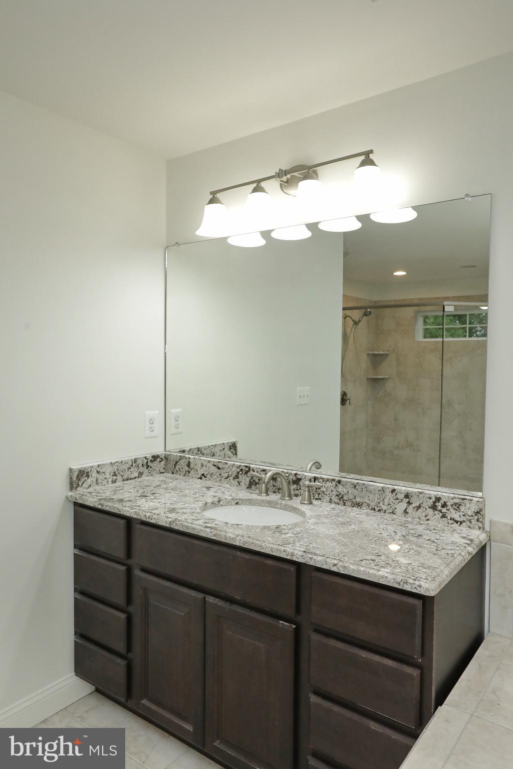 BRIDGELEIGH FARMS - Residential