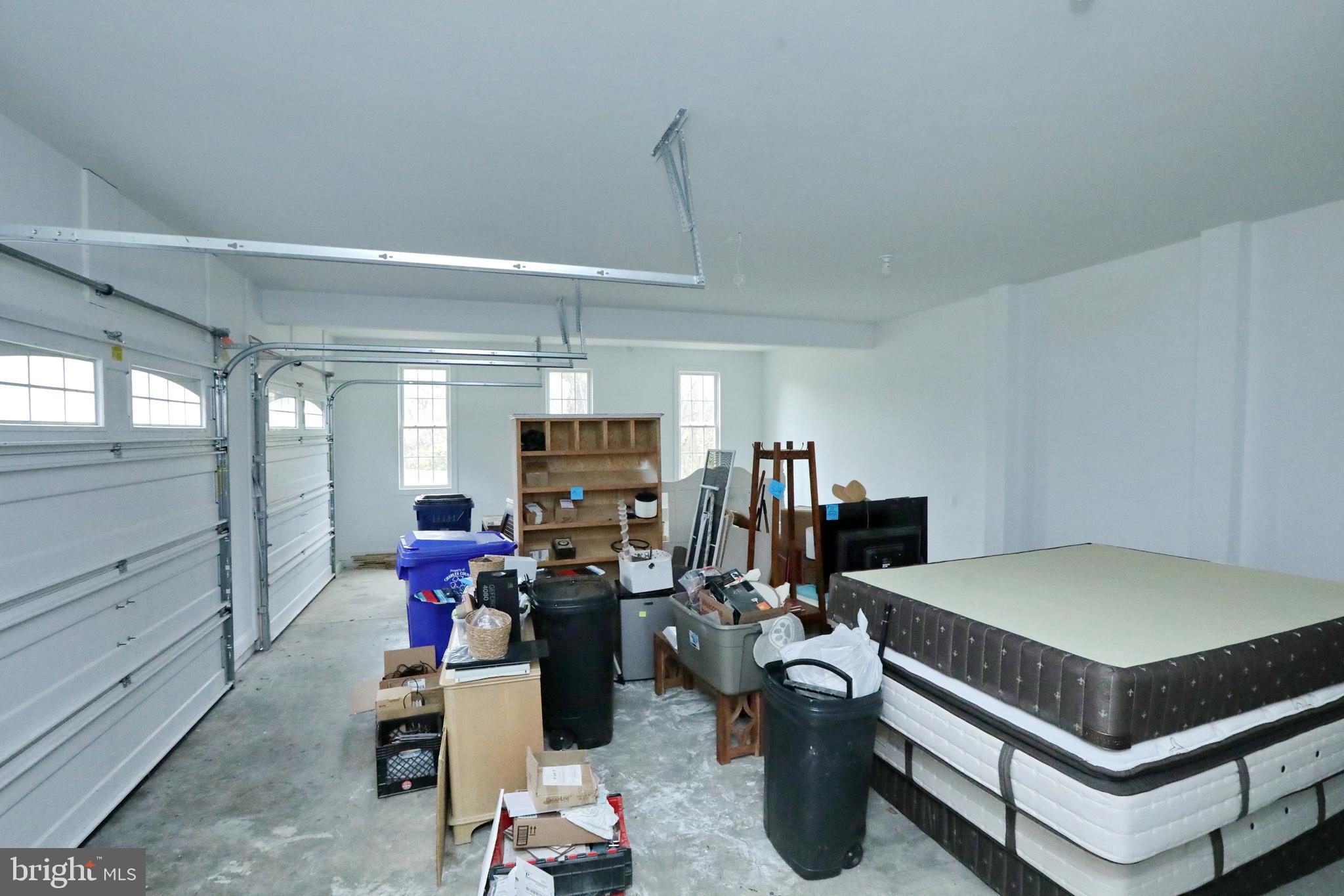 BRIDGELEIGH FARMS - Residential