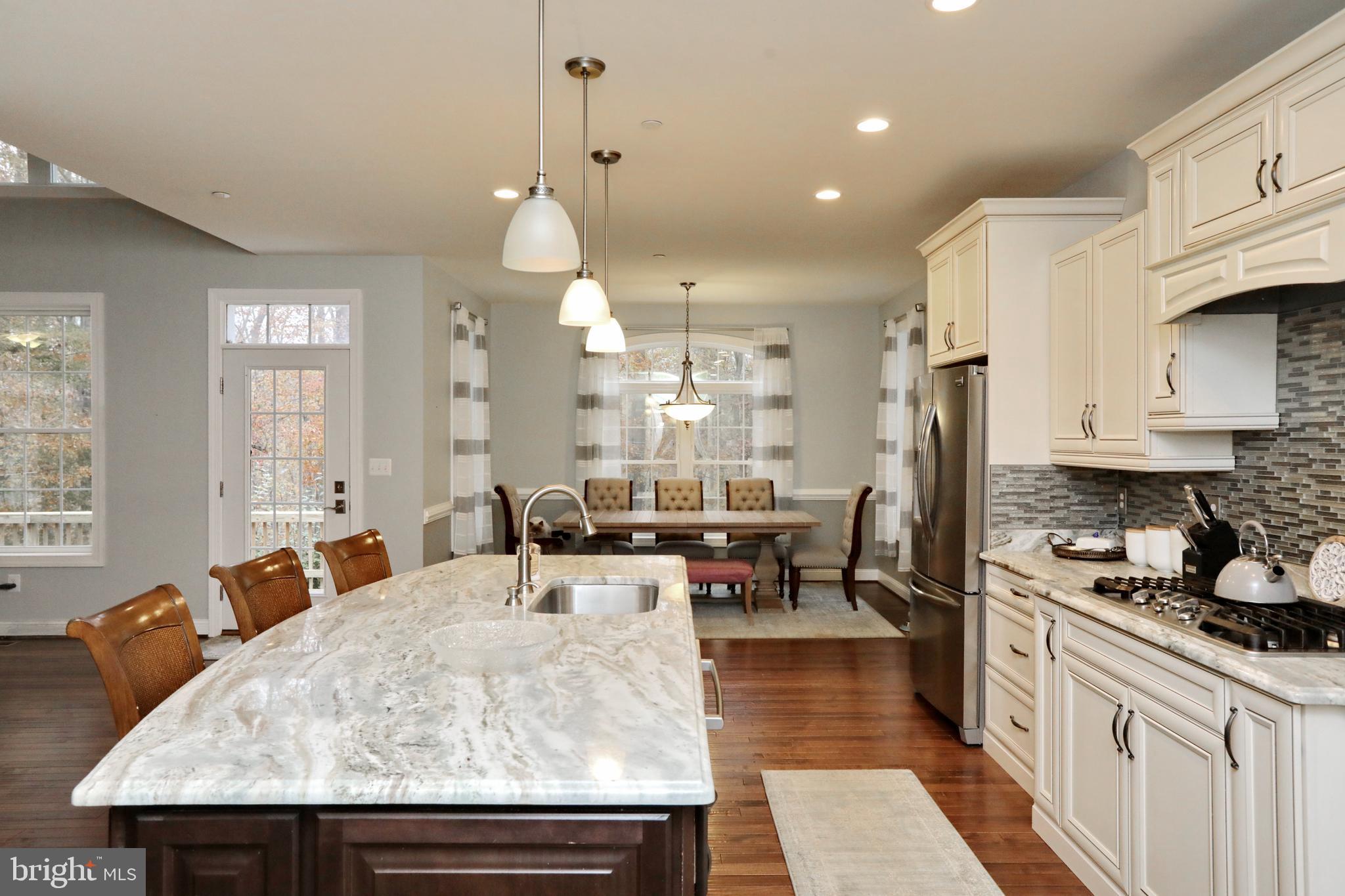 BRIDGELEIGH FARMS - Residential