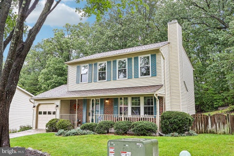 Photo of 18225 Linton Court, DUMFRIES, VA 22026 (MLS # VAPW2129642)