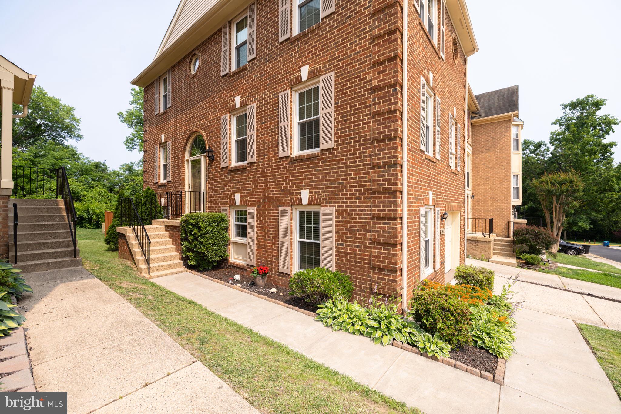 7410 SALFORD COURT