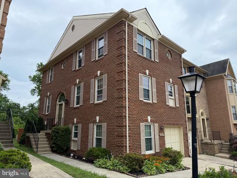 7410 SALFORD COURT ALEXANDRIA VA 22315