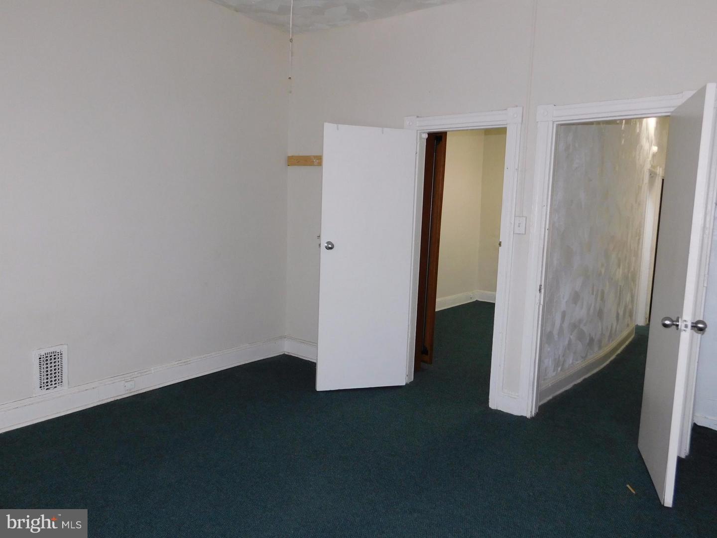 SHIPLEY HILL - Residential Lease