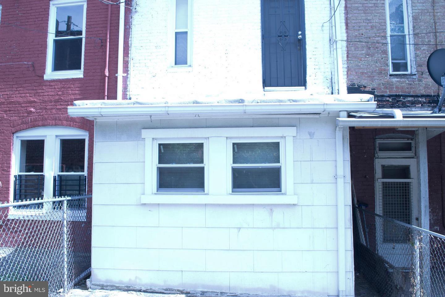 SHIPLEY HILL - Residential Lease