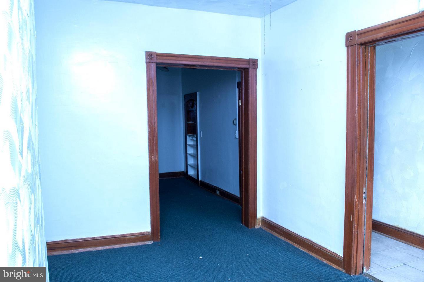 SHIPLEY HILL - Residential Lease