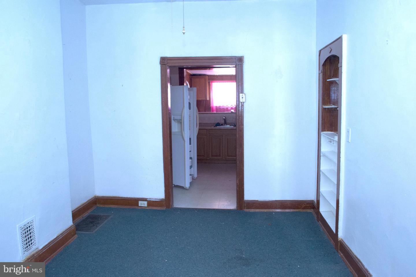 SHIPLEY HILL - Residential Lease