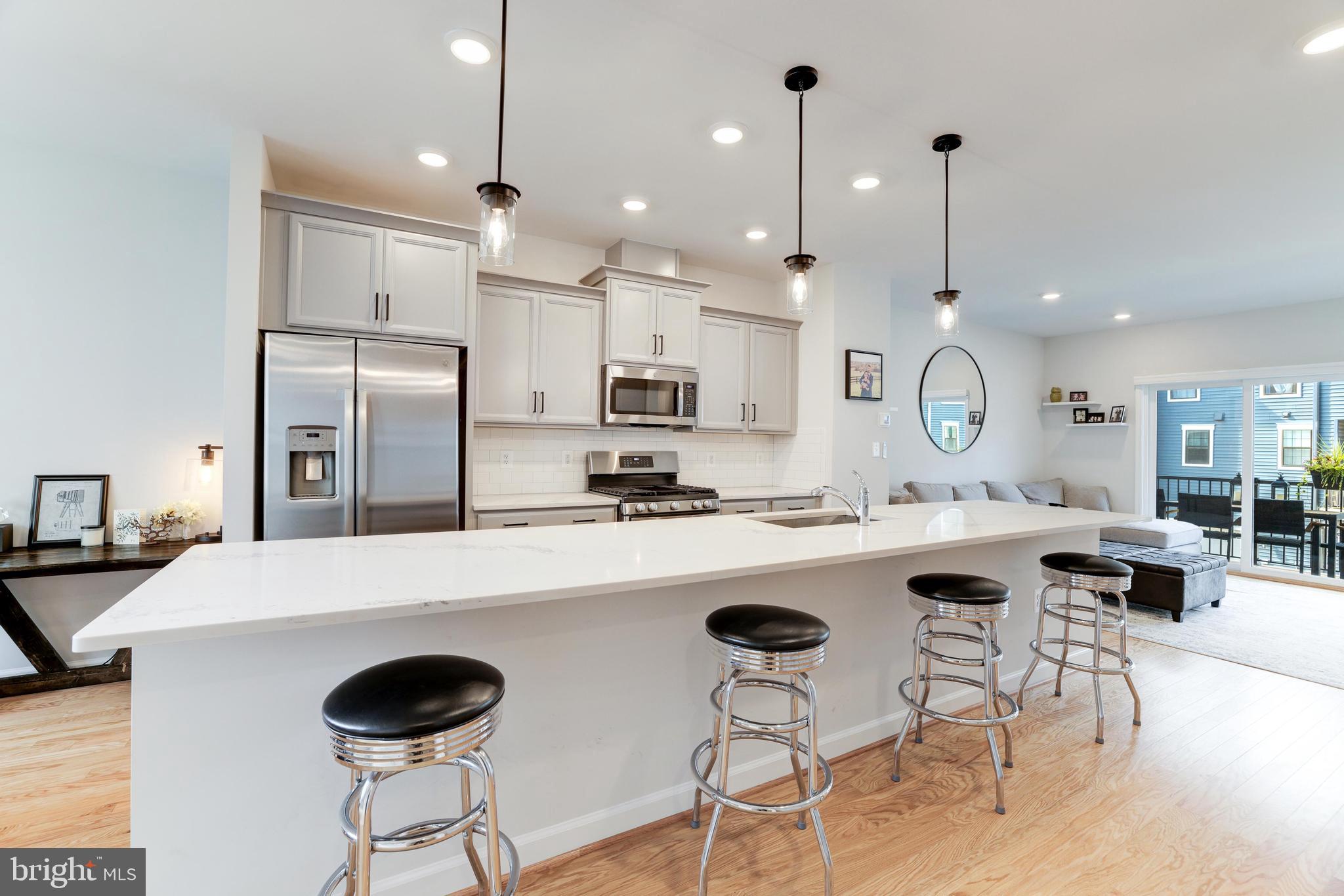 ENCLAVE AT FAIR LAKES - Residential Lease