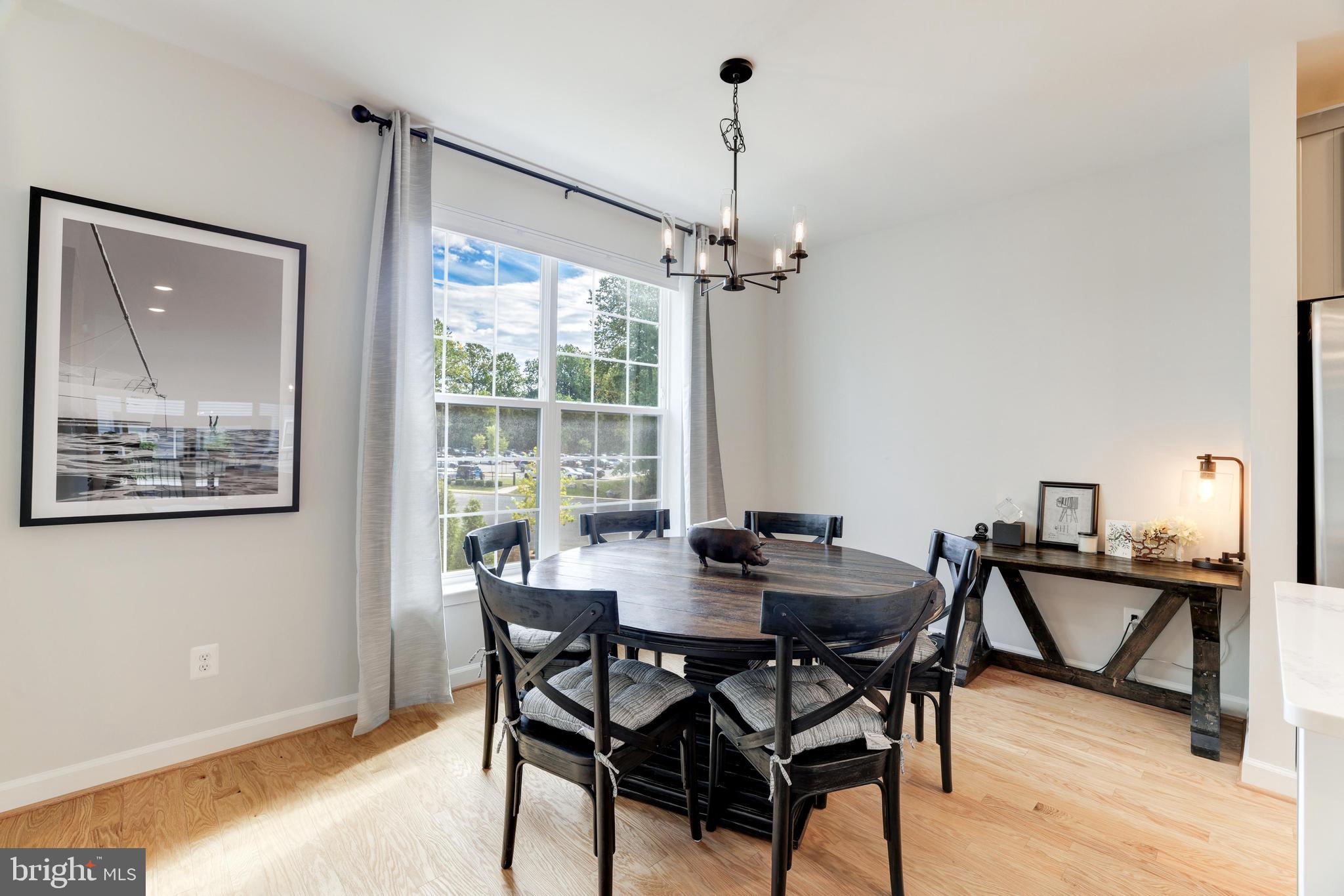 ENCLAVE AT FAIR LAKES - Residential Lease