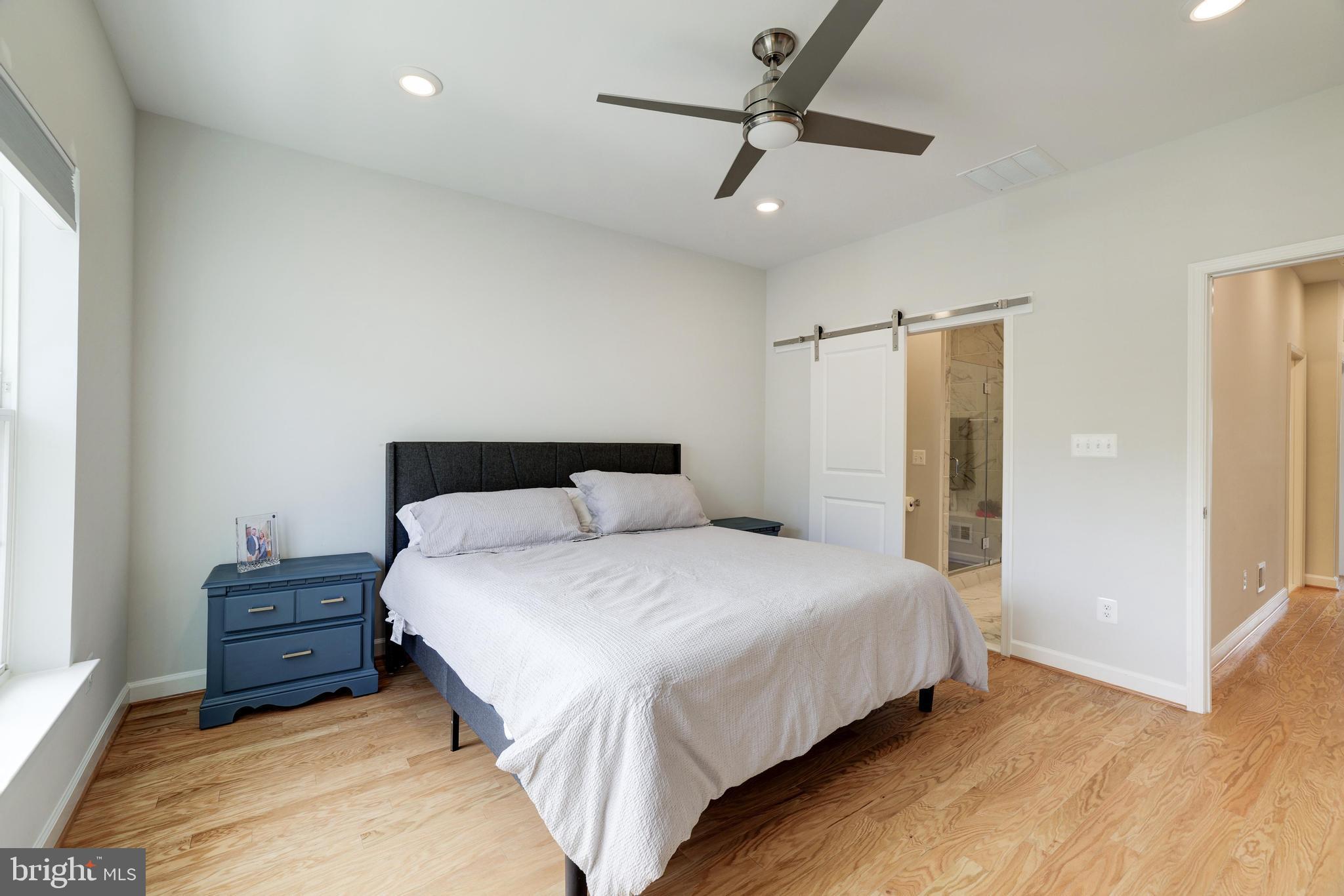 ENCLAVE AT FAIR LAKES - Residential Lease