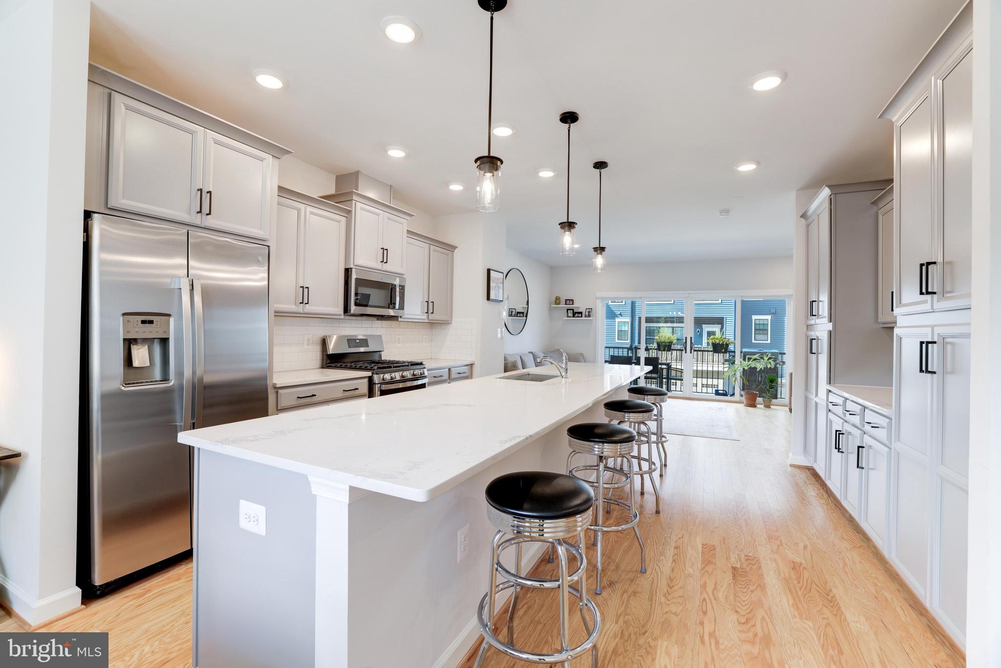 ENCLAVE AT FAIR LAKES - Residential Lease