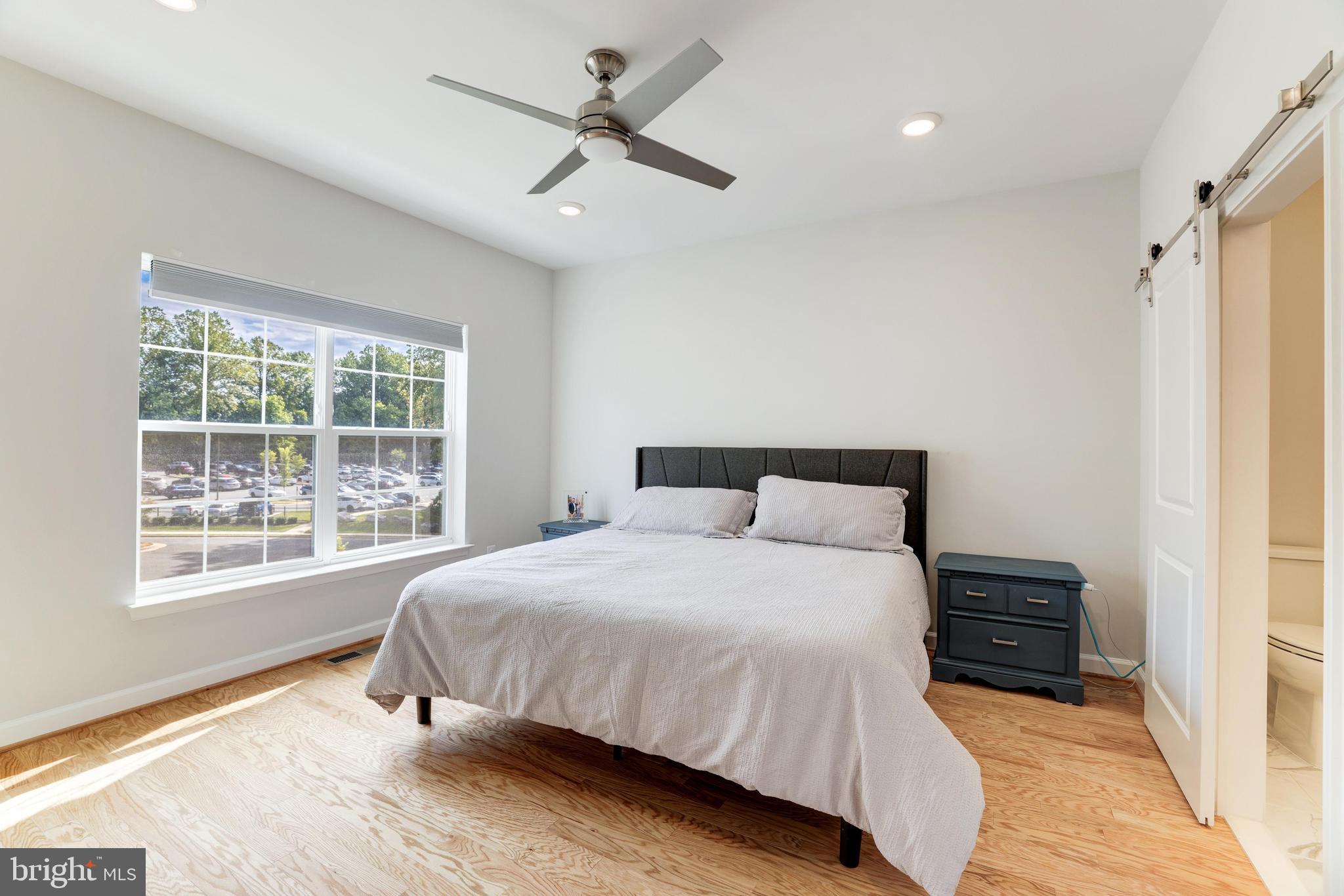 ENCLAVE AT FAIR LAKES - Residential Lease