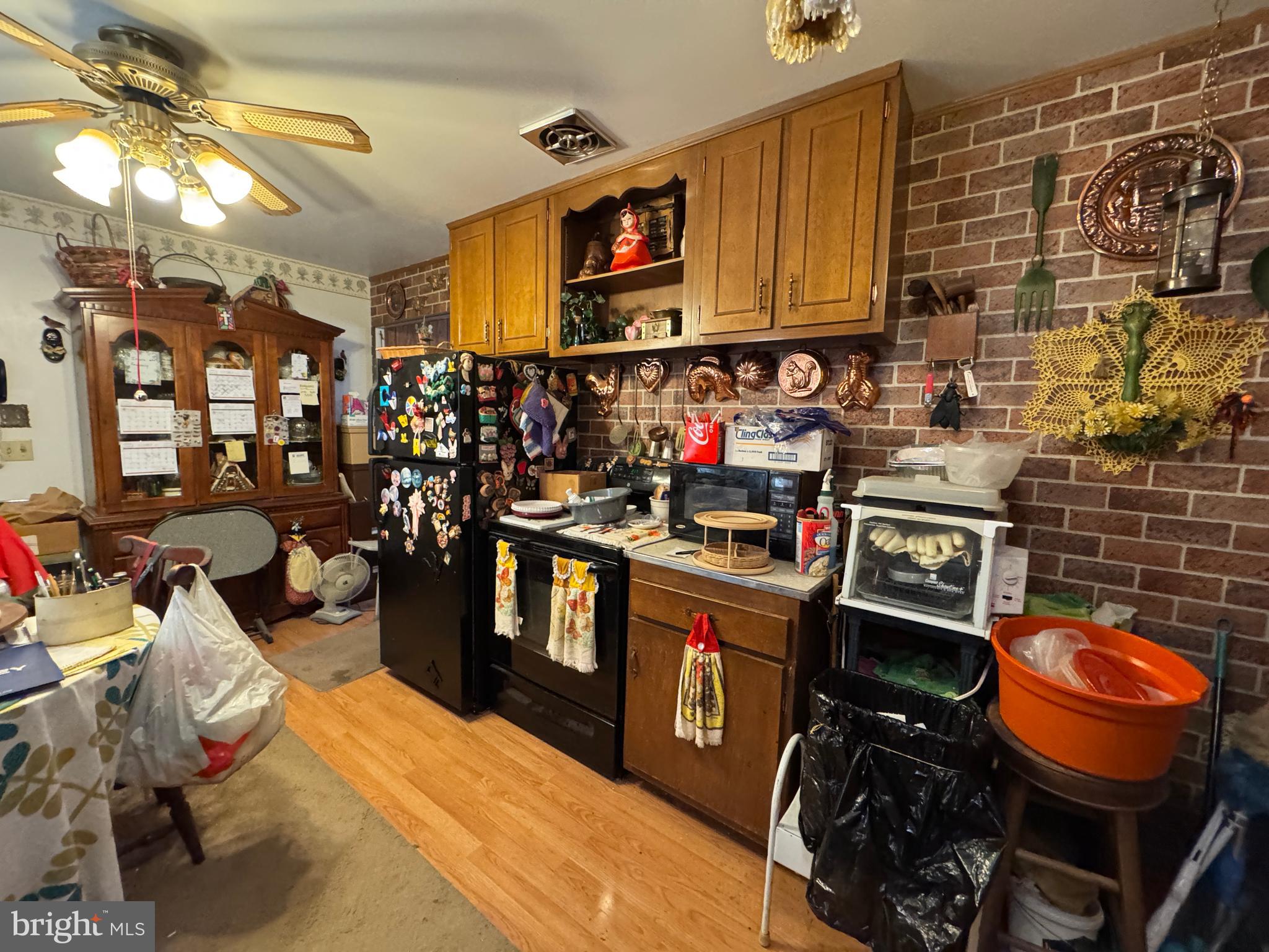 WOODMOOR - Residential