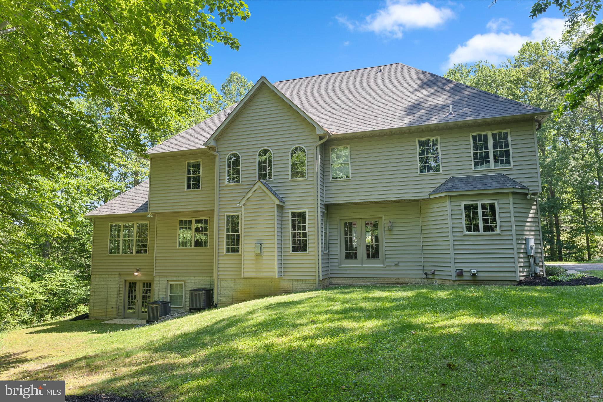WARDS MEADOW - Residential