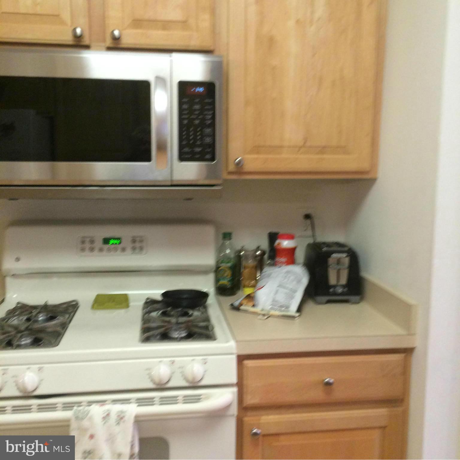 KINGS CROSSING - Residential