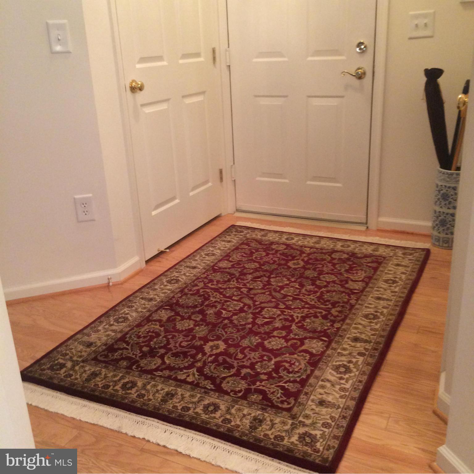 KINGS CROSSING - Residential