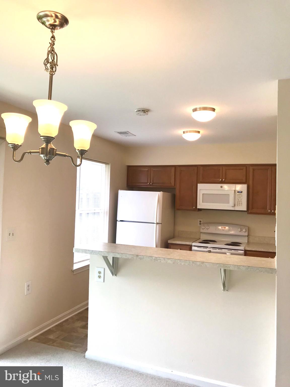 TANGLEWOOD TOWNHOMES SUB - Residential Lease