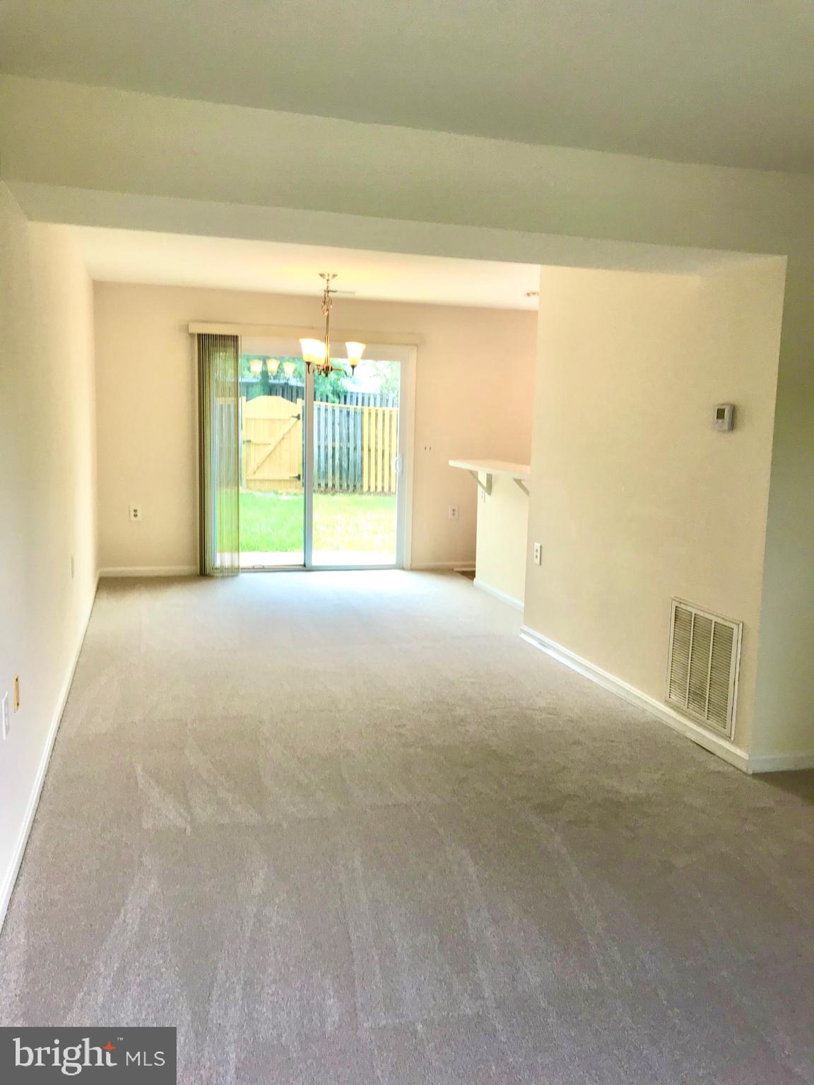 TANGLEWOOD TOWNHOMES SUB - Residential Lease