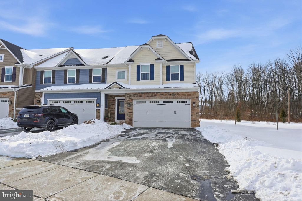 Photo of 20 Griffin Way, YARDLEY, PA 19067 (MLS # PABU2113092)