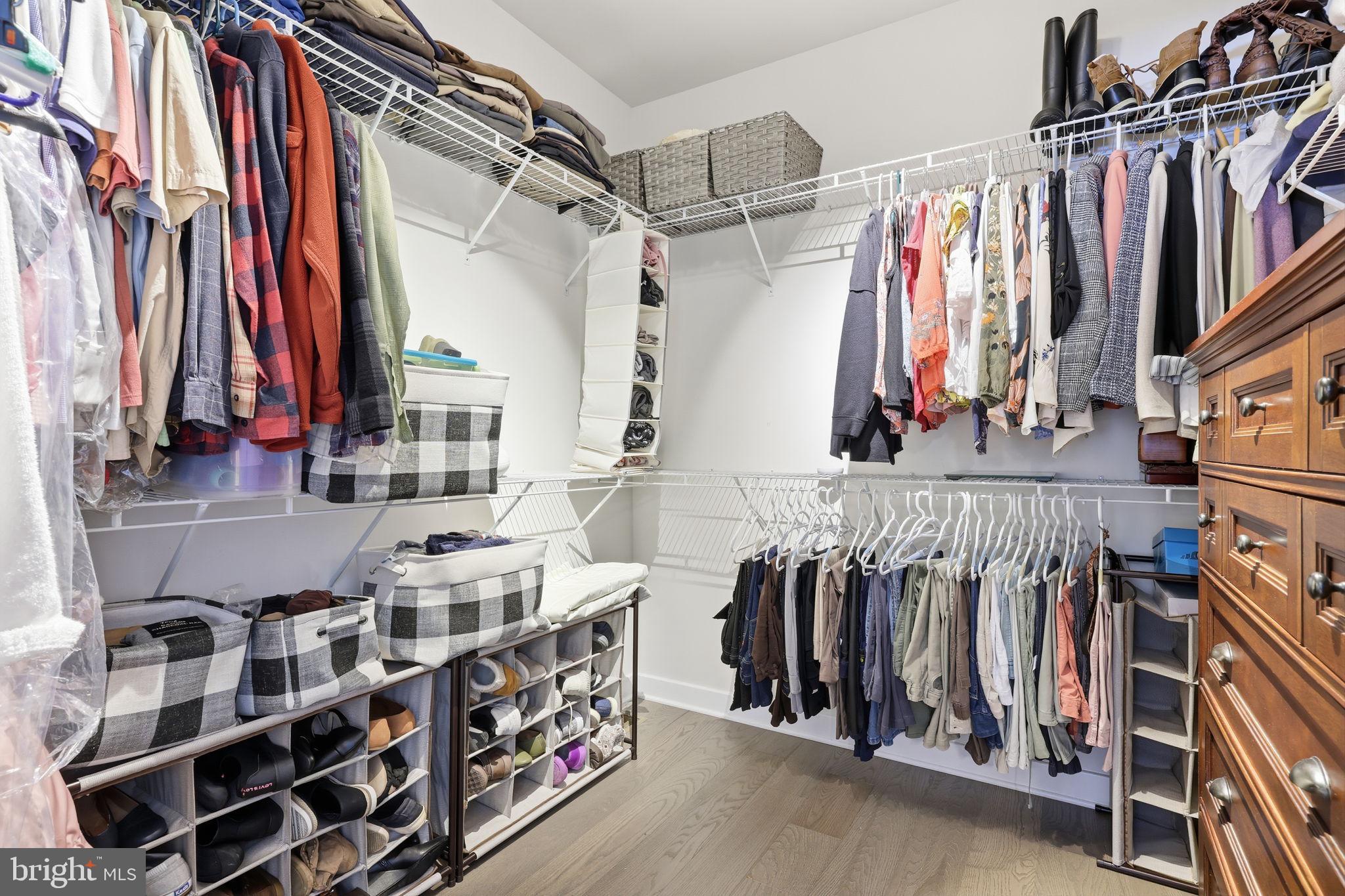 YARDLEY WOODS - Residential