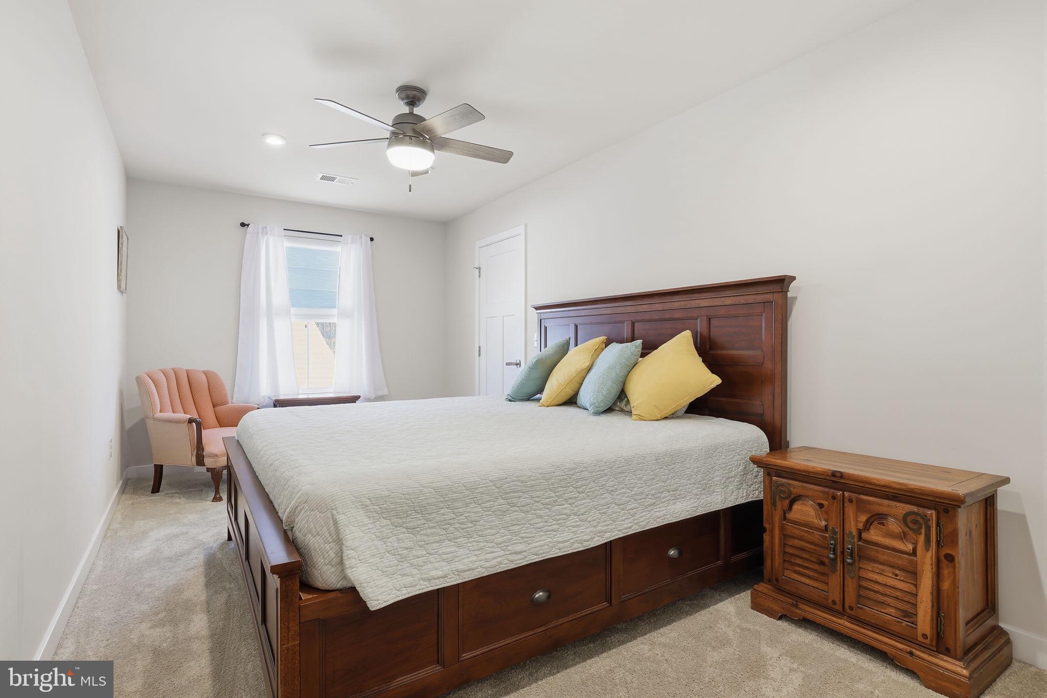 YARDLEY WOODS - Residential