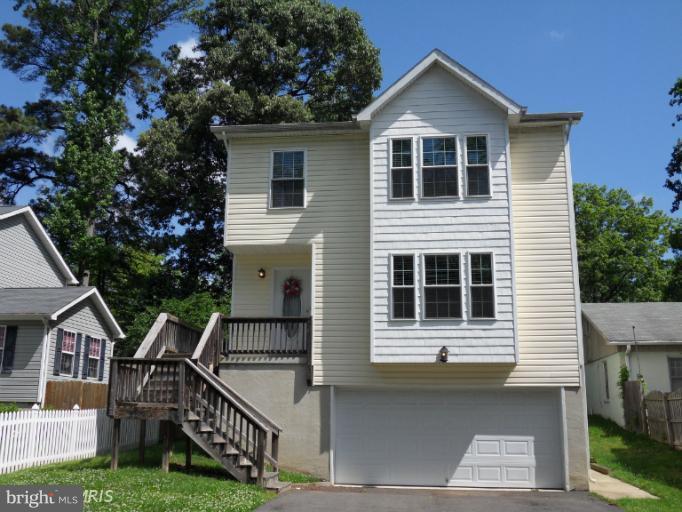 You won't see another one like this.. Just a walk to the Bay. Located blocks from the boardwalk and beach. Open floor plan with large kitchen with island. Large master bedroom w/luxury bath..jetted tub and separate shower. Extra storage galore in unfinished basement. Owner is listing agent.