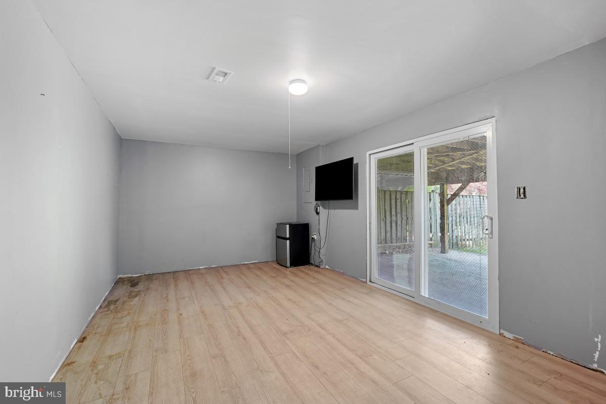 MEADOWVALE - Residential