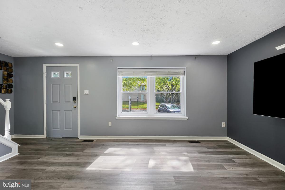 MEADOWVALE - Residential