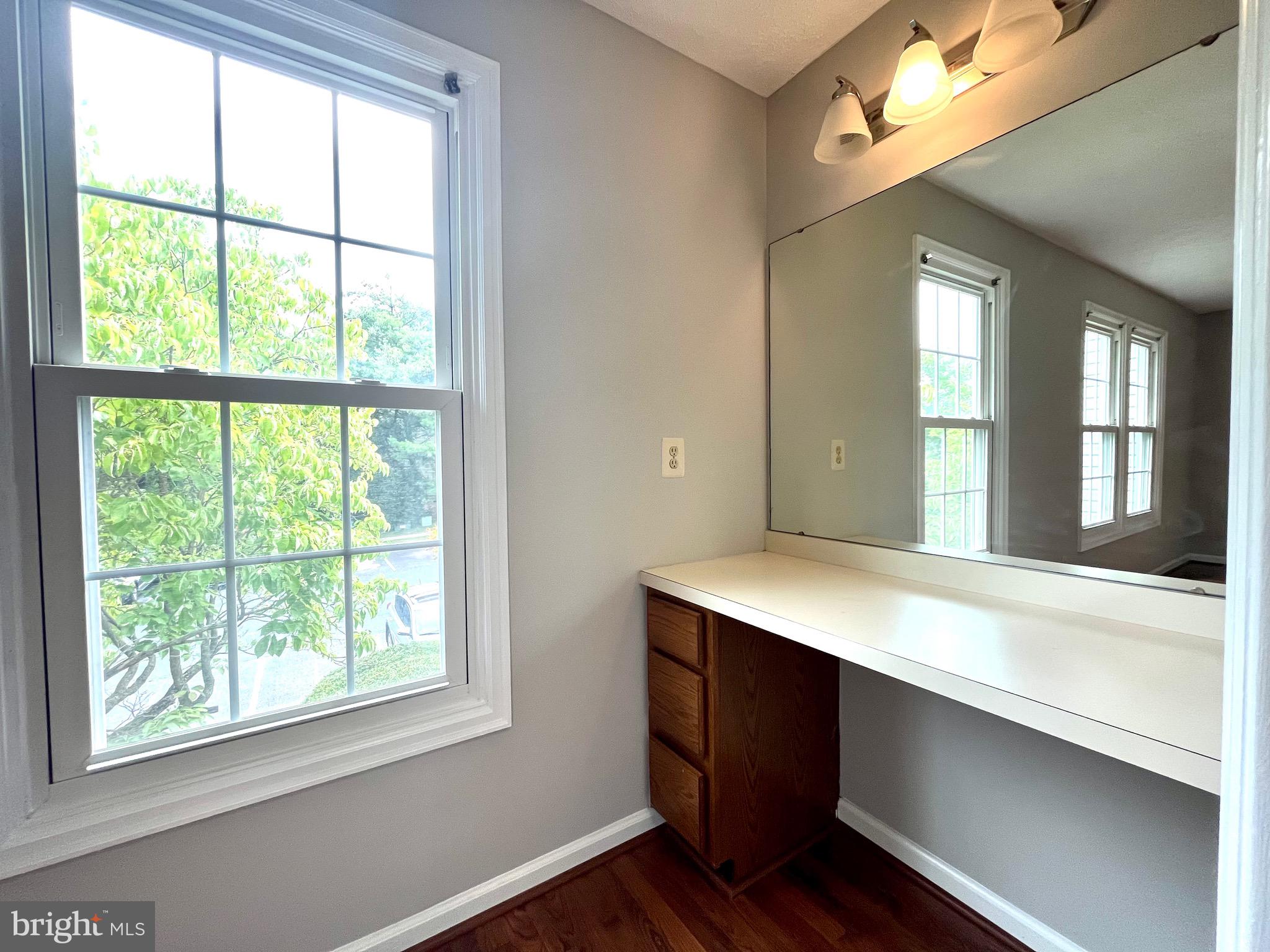 MONTGOMERY MEADOWS - Residential Lease