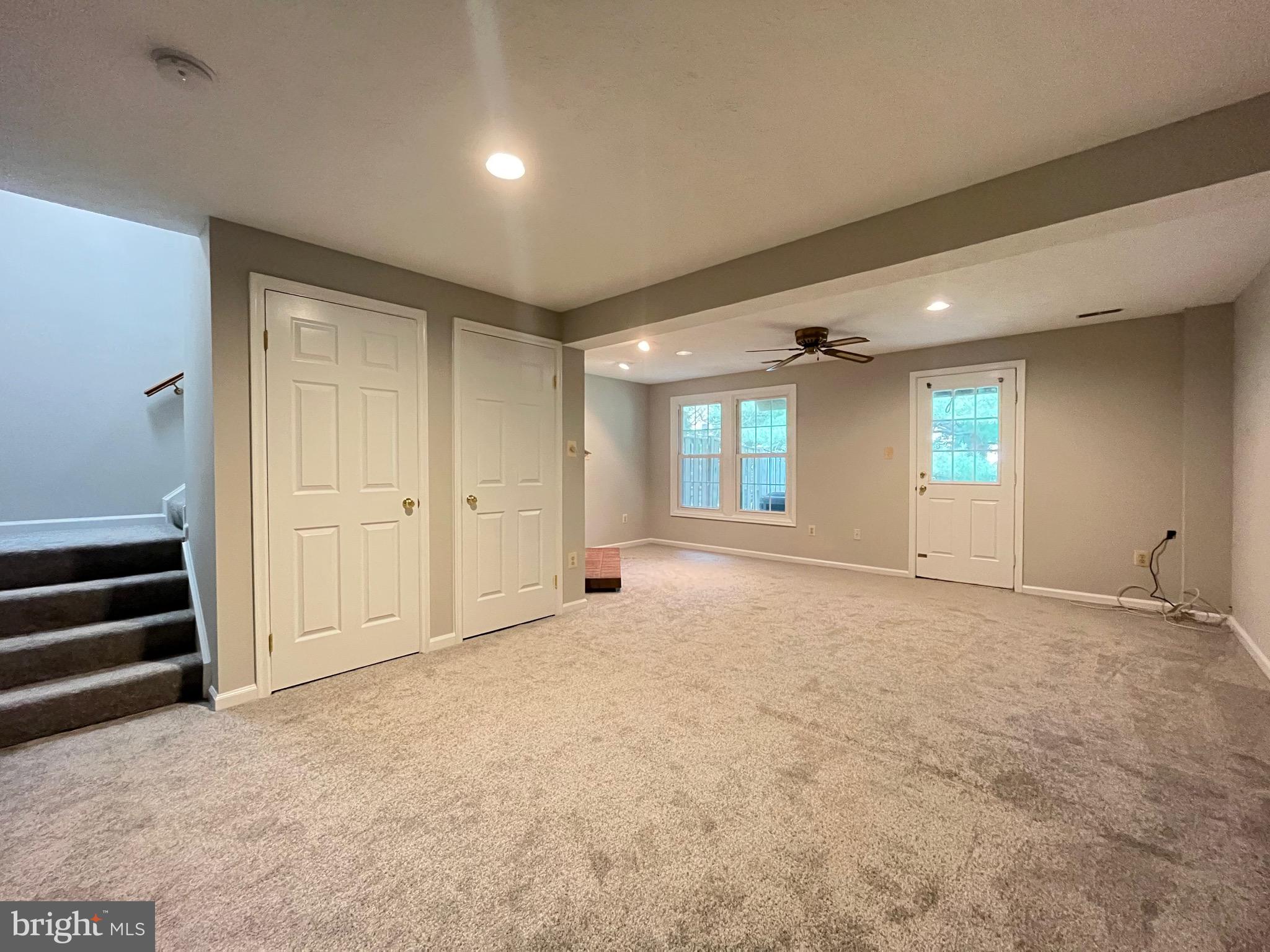 MONTGOMERY MEADOWS - Residential Lease