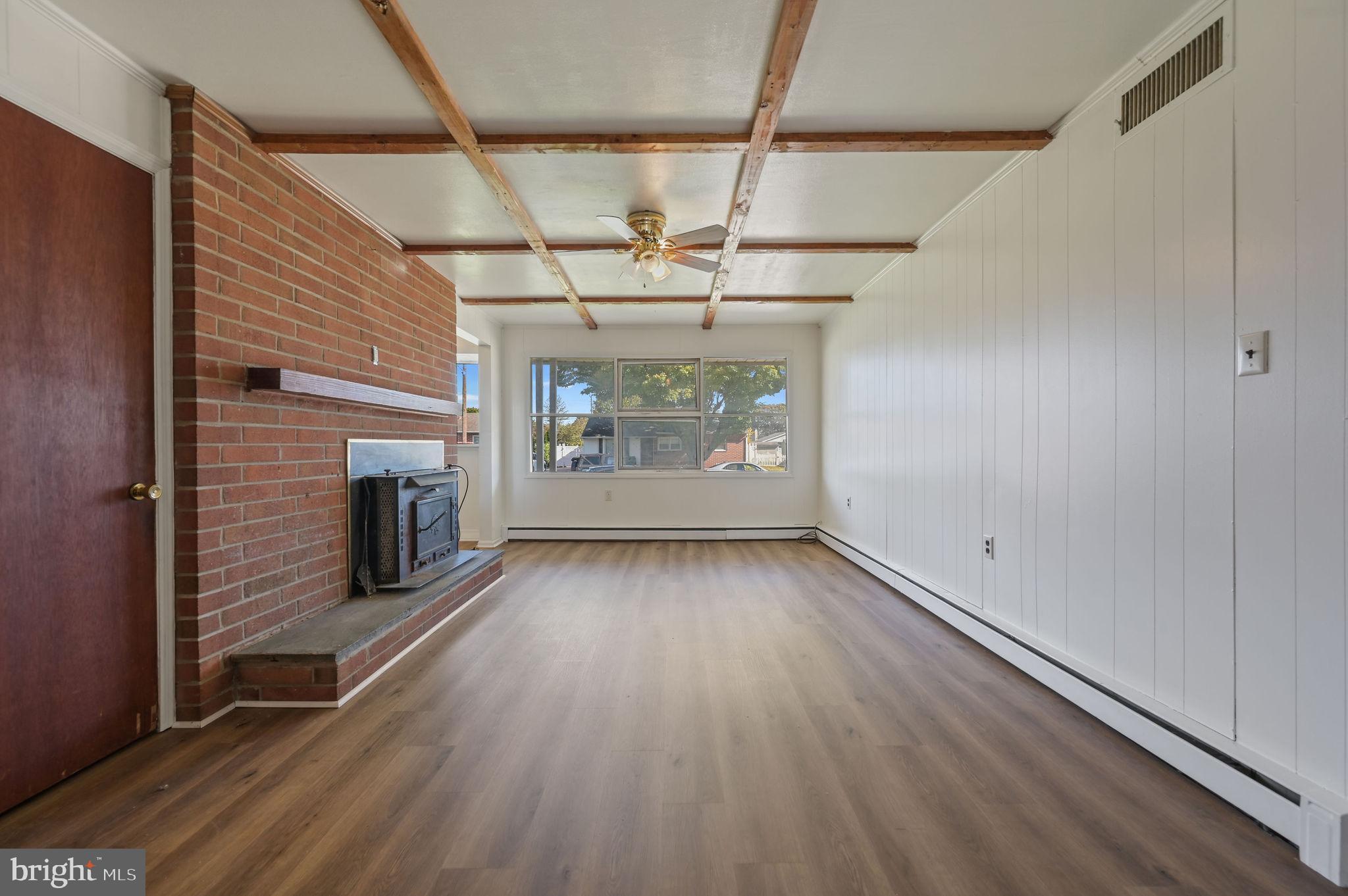 SHARONDALE - Residential