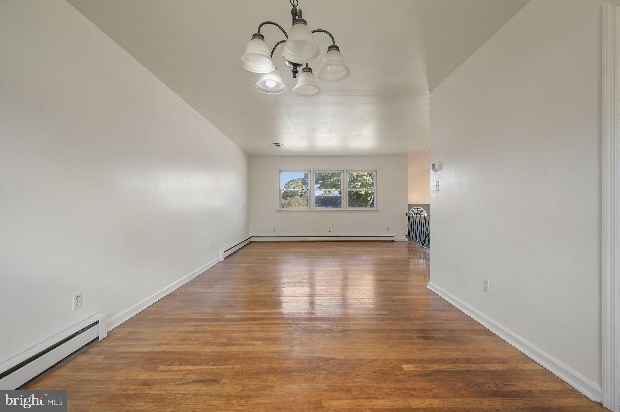 SHARONDALE - Residential