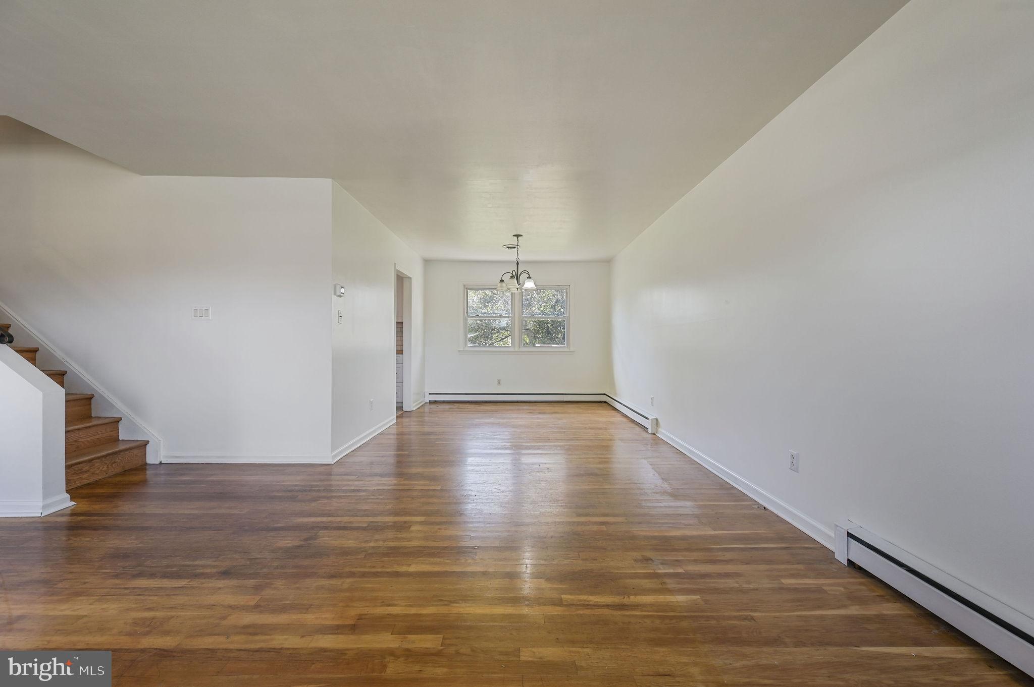 SHARONDALE - Residential