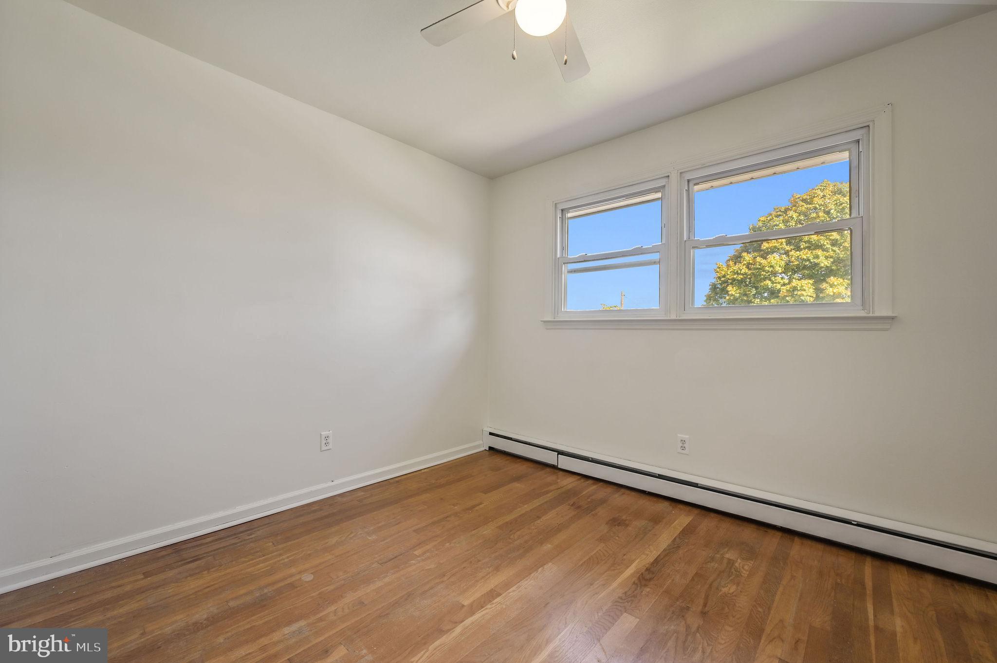 SHARONDALE - Residential