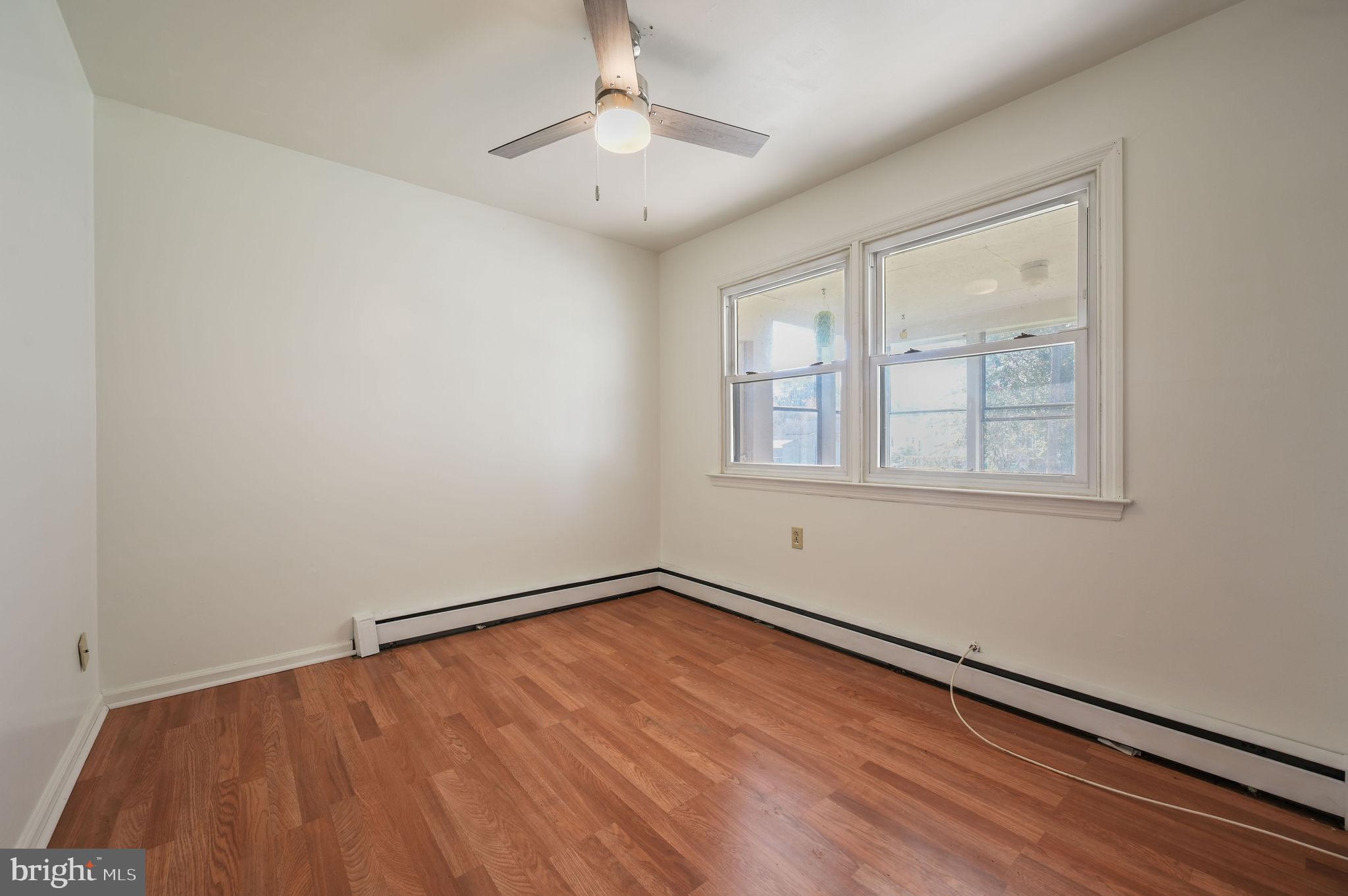 SHARONDALE - Residential