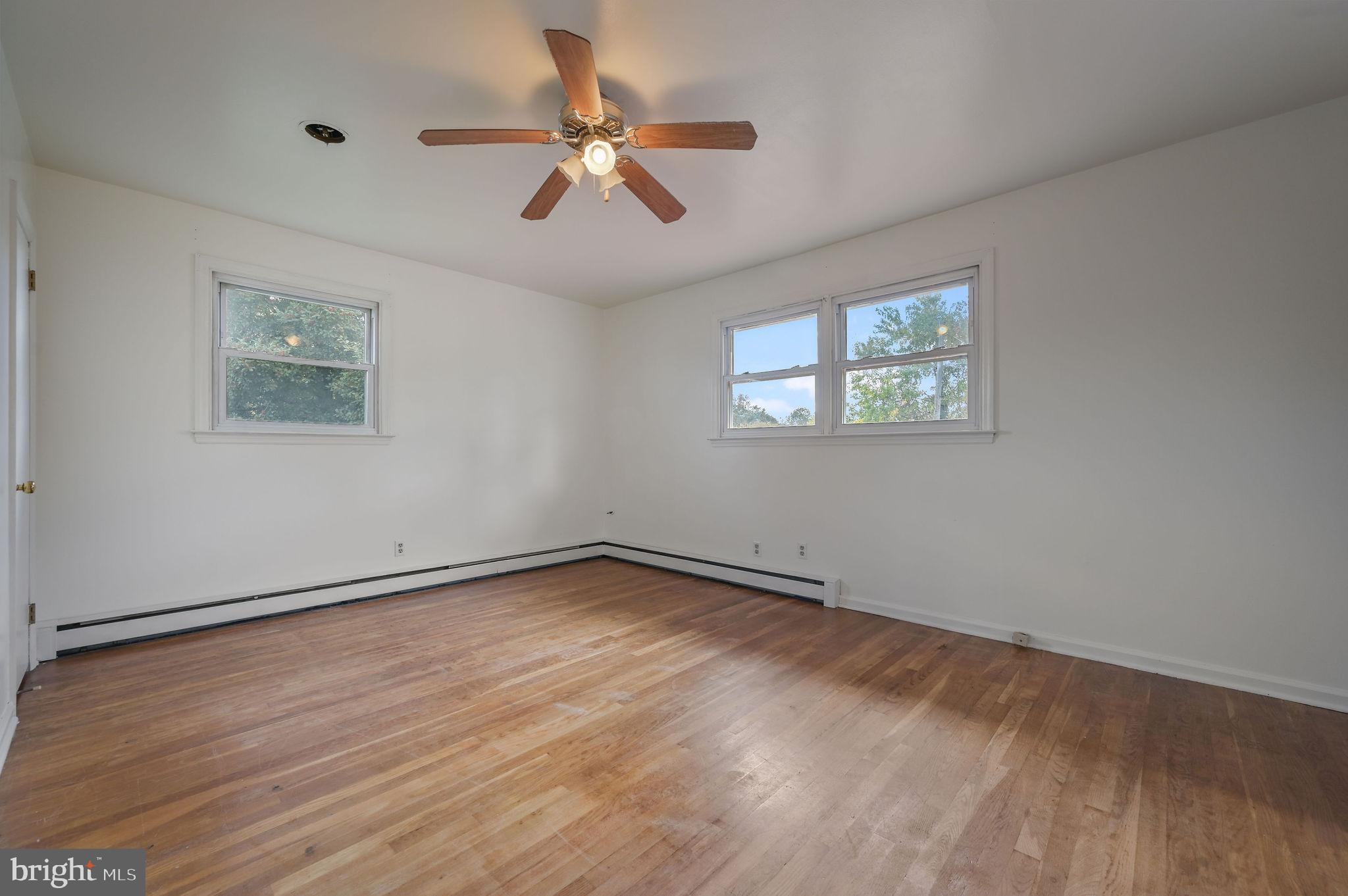 SHARONDALE - Residential