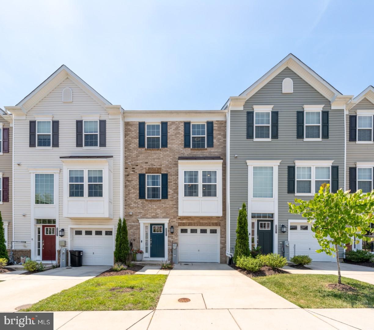 RAVENHURST GLEN - Residential