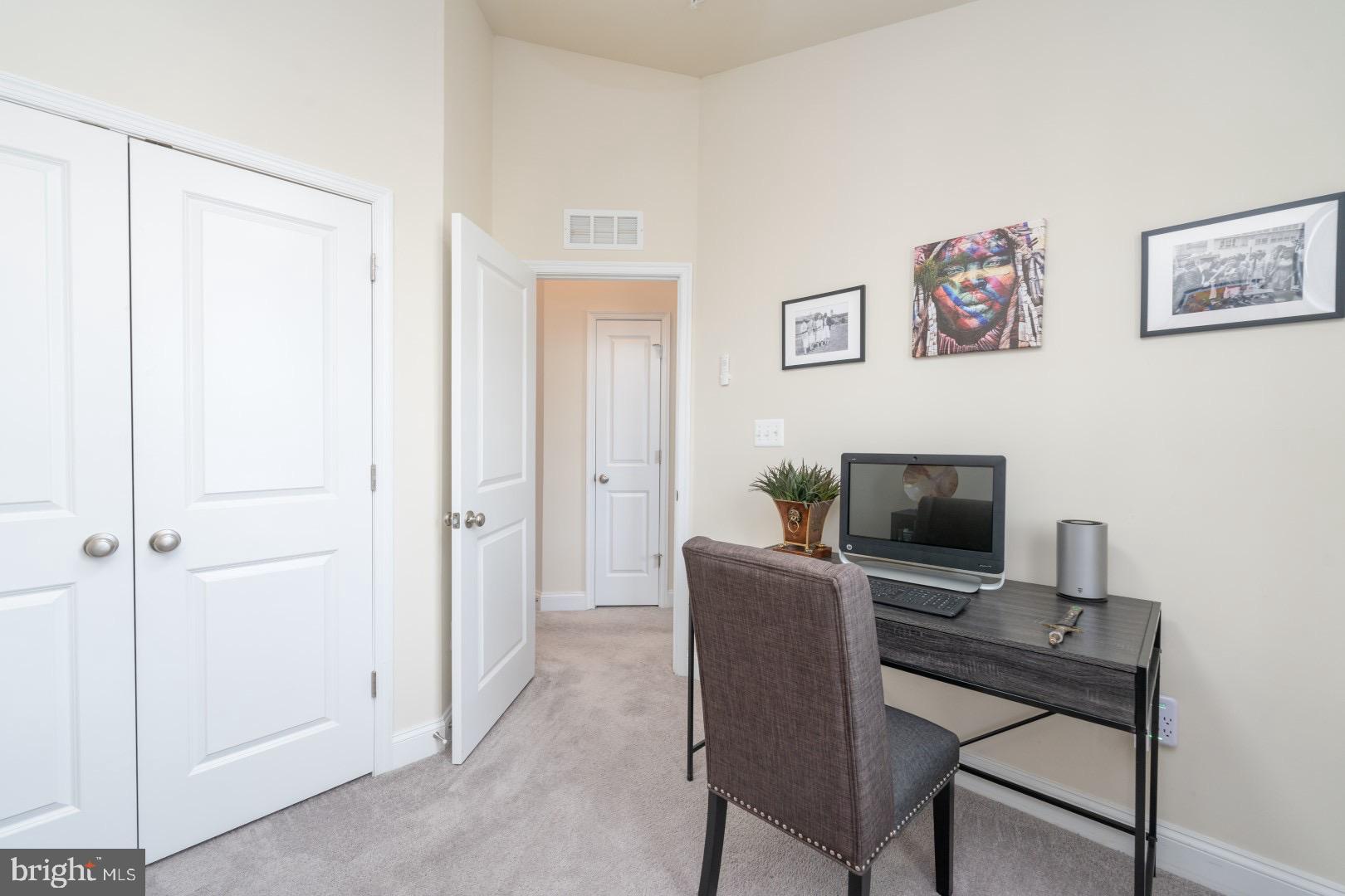 RAVENHURST GLEN - Residential